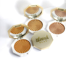 Load image into Gallery viewer, Sun Kissed Illuminating Highlighter Bundle